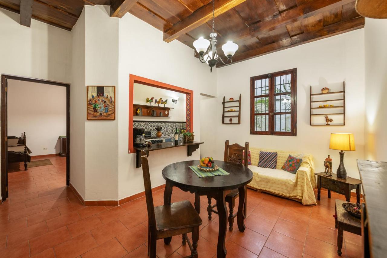 アンティグア・グアテマラCasita Tumbergiaアパートメント エクステリア 写真